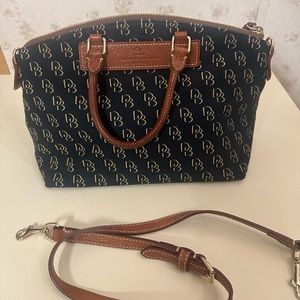 Dooney and Bourke Crossbody/Shoulder Bag/Satchel